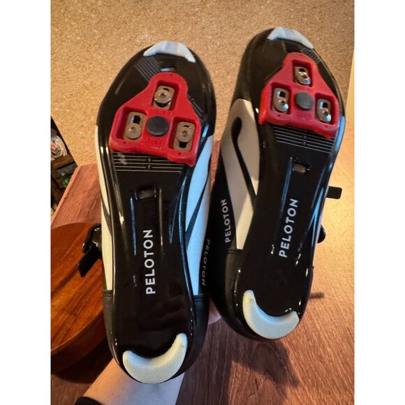Peloton Men\'s Clip-In Cycling Shoes – Size‎ 10 main image 4